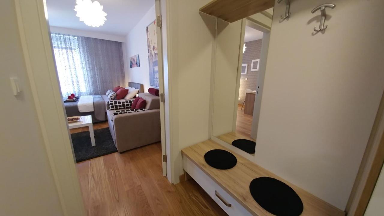 Apartments Delta A Blok - Savada 베오그라드 외부 사진