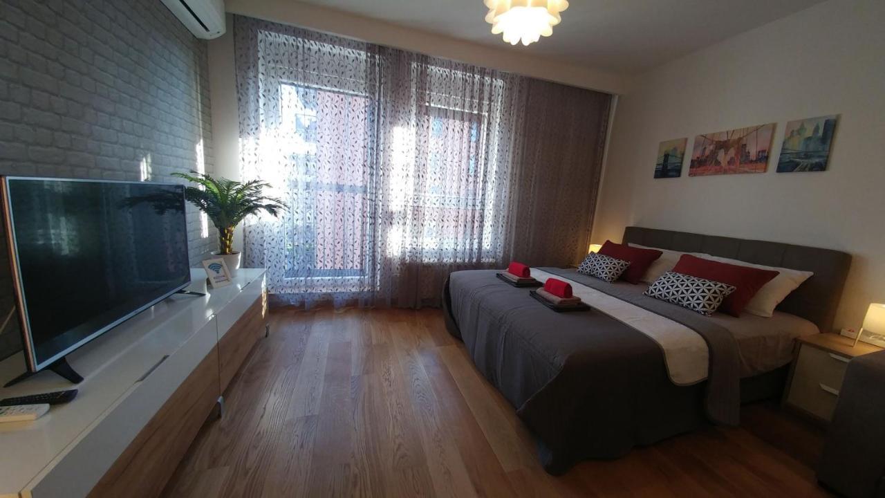 Apartments Delta A Blok - Savada 베오그라드 외부 사진