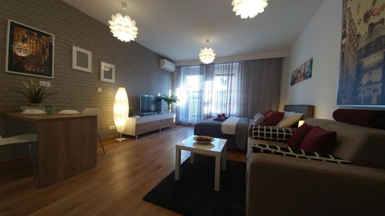 Apartments Delta A Blok - Savada 베오그라드 외부 사진